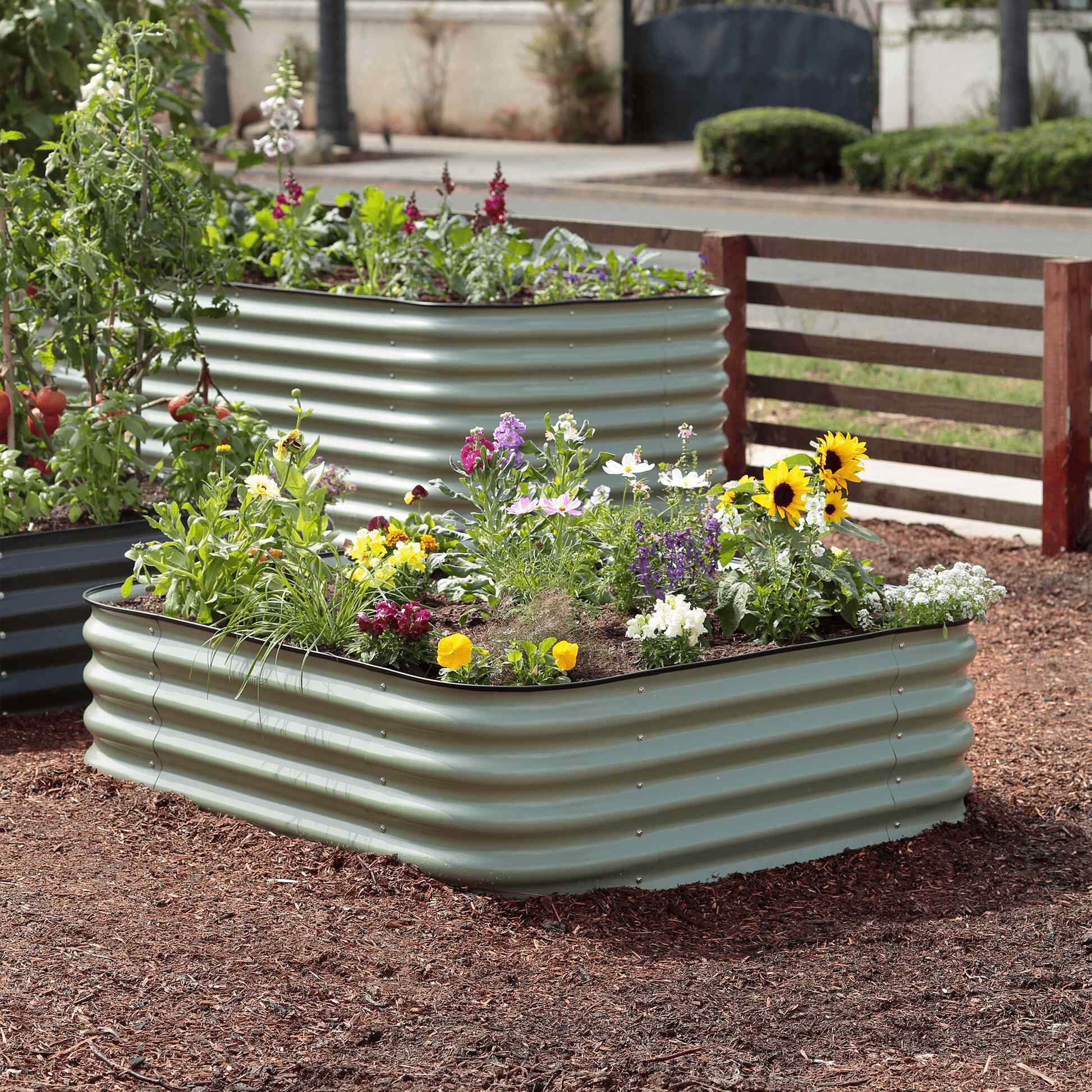 Medium Modular Metal Raised Garden Bed Kit - 15” Tall - Image 3